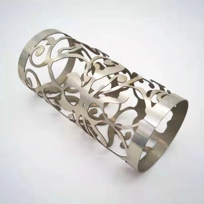 SGCC-Edelstahl-Laser, der Aluminiumrohr-metallschneidende und verbiegende Dienstleistungen schneidet
