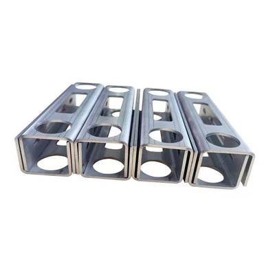 ANSI 8mm CNC-Metalllaser, der die Flussstahl-Platte verbiegt schneidet, Schweißen bildend