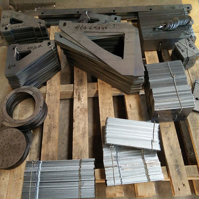 Kupferner Aluminium-CNC-Metalllaser, der Kohlenstoffstahl-Blech schneidet