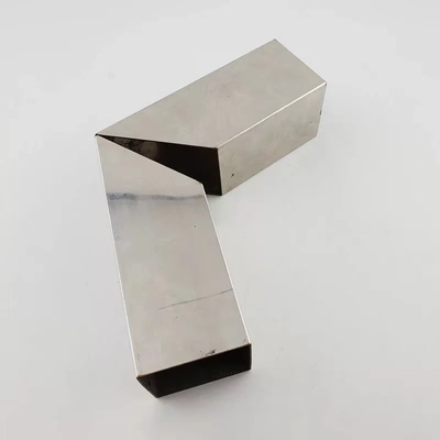 SS301 SS303 CNC-Rohr-Laser, der Stahlteil-Edelstahlblech-Metallrohr-Dienstleistungen schneidet