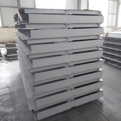 Harte Beanspruchung Q235B Q355B schweißte Metallgebäudestruktur großes Dienstleister- für Betriebsausrüstungenteile Soem