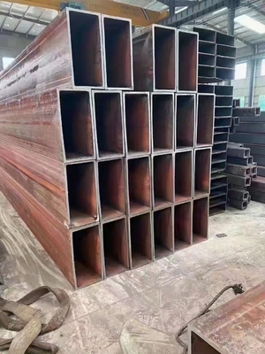 Flussstahl-Höhlen-Quadrat-rechteckiges Stahlrohr TUV 20mm rechter Seite für Baumaterialien